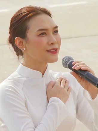 Mỹ Tâm nói về 'màn trình diễn xúc động nhất trong sự nghiệp' của mình tại A80