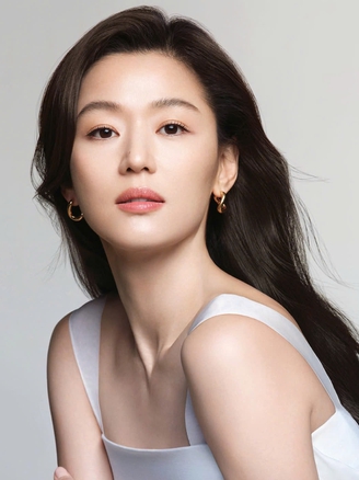 Nữ chính 'Vì sao đưa anh tới' Jun Ji Hyun bị tẩy chay