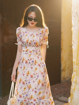 Lên đồ với những kiểu váy không thể thiếu ngày đầu thu