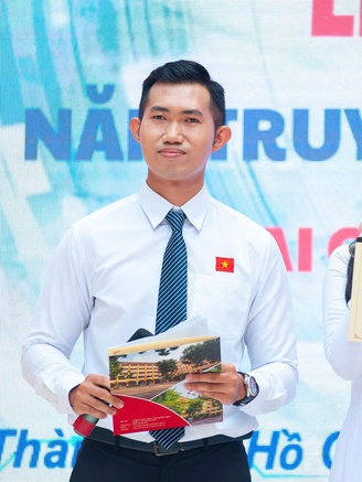 Giáo viên nói gì trước thông tư mới về kỷ luật, khen thưởng học sinh?