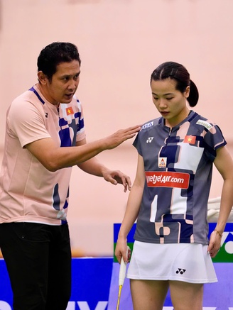 Nguyễn Thùy Linh giữ vững hạng 17 thế giới, vắng mặt giải cầu lông xuất sắc