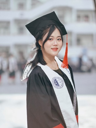Nữ sinh từ chối học bổng toàn phần của ĐH Thanh Hoa để theo đuổi đam mê