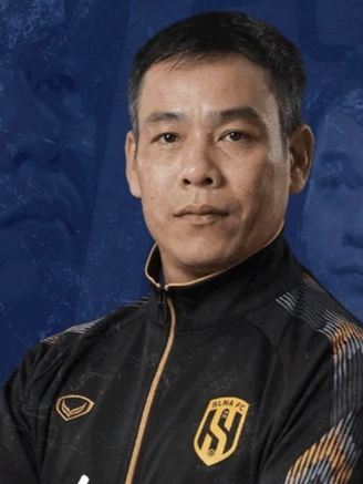Lộ diện nhân vật ngồi ghế nóng SLNA thay HLV Phan Như Thuật từ chức: Không xa lạ!