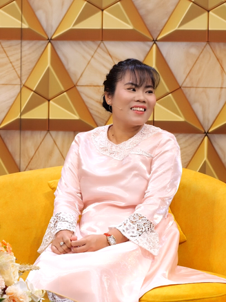 Cô gái bất chấp gia đình phản đối, nên duyên cùng chàng trai khiếm thị