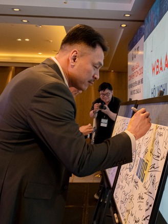 16 giờ 30 hôm nay, Liên đoàn Quyền anh Việt Nam họp khẩn về việc ông Lưu Tú Bảo 'mất tích'