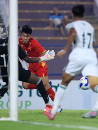 Báo chí Bangladesh ca ngợi U.23 Việt Nam tài năng, âu lo khi HLV bị ốm