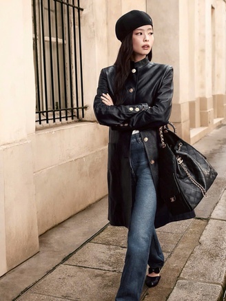 Jennie (BlackPink) liên tiếp mất hợp đồng quảng cáo lớn vào tay đàn em