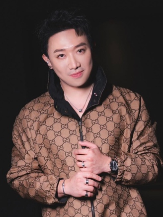 Động thái của Trấn Thành khi ‘Mai’ bị ‘Mưa đỏ’ vượt mặt