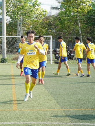 Trường ĐH Tây Đô nỗ lực ‘thăng hạng’ tại TNSV THACO cup 2026