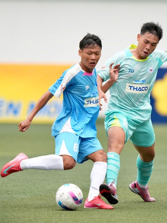 Trường ĐH Bách khoa TP.HCM 2-0 Trường CĐ Giao thông vận tải: Siêu phẩm khó tin