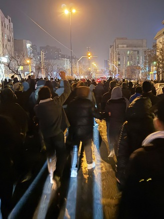 Ông Trump gia tăng sức ép đối với Iran