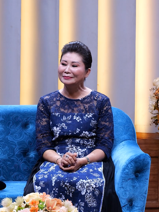 Mẹ đơn thân tìm được hạnh phúc mới, từng muốn bỏ đi vì bị ghen tuông