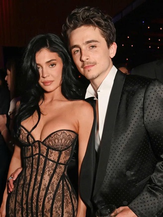 Timothée Chalamet và Kylie Jenner đã dọn về sống chung với nhau?
