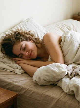 Ngủ nướng vào cuối tuần, nên hay không: Phát hiện bất ngờ!