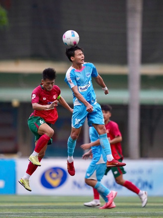Trường ĐH Sài Gòn 2-0 Trường CĐ Bách khoa Sài Gòn: Cú sốc ở nhóm 4