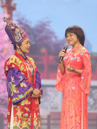 Cuộc sống của MC duy nhất dẫn ‘Táo quân’