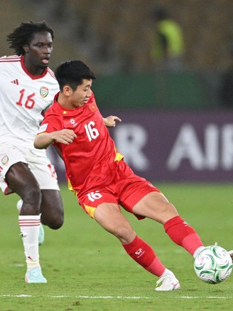 Truyền thông Hàn Quốc ‘nghẹt thở’ khi tường thuật trận thắng kinh điển của U.23 Việt Nam, ngợi ca ông Kim!