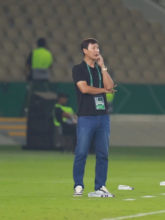 Truyền thông Hàn Quốc ca ngợi 'phép màu Kim Sang-sik tiếp tục càn quét châu Á'