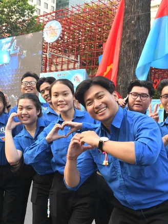 Khát vọng cống hiến của người trẻ trong thời đại mới