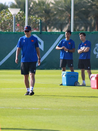HLV Kim sẽ có thay đổi quan trọng để thắng U.23 Trung Quốc, U.23 Việt Nam tập buổi cuối trước bán kết