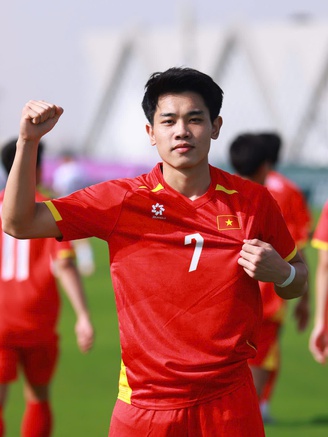 U.23 Trung Quốc phòng thủ hay nhất giải, nhưng đừng quên thầy Kim còn chiếc 'chìa khóa' này