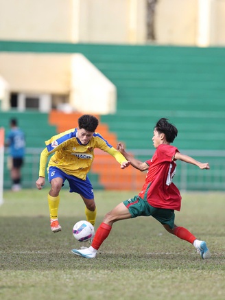 Lập công đầu cho ĐH Duy Tân, số 14 cảm ơn ban huấn luyện và người yêu