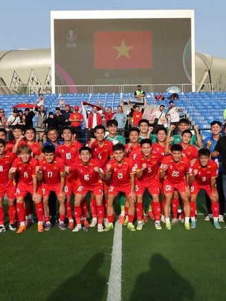 Chủ tịch Tập đoàn Đại Quang Minh treo thưởng 2 tỉ đồng nếu U.23 Việt Nam lọt vào chung kết châu Á