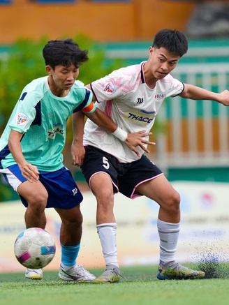Trường ĐH RMIT 2-2 Trường ĐH Sư phạm TP.HCM: Trận hòa bản lĩnh của 'đội bóng nhà giàu'