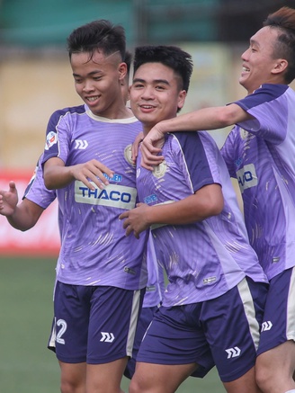 Trường ĐH VH-TT-DL Thanh Hóa 2-1 ĐH Kinh tế quốc dân: Chiến thắng kịch tính