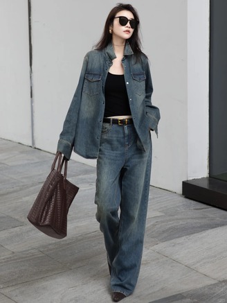 Chất liệu denim và sức hút bền bỉ qua từng mùa mốt