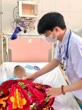 3 trẻ ngộ độc vì tự ý uống thuốc người lớn