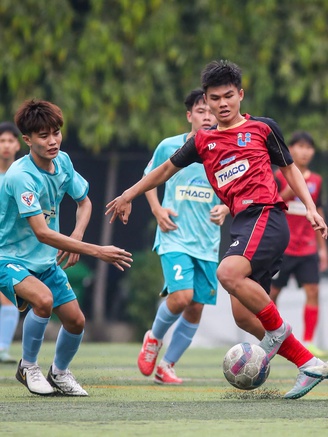 Trường ĐH Công nghiệp TP.HCM 6-0 Trường CĐ Công nghệ Quốc tế Lilama 2: Vé play-off xứng đáng