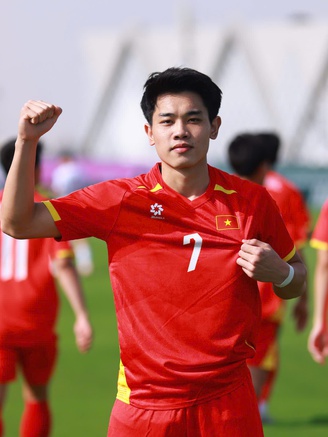 Đình Bắc vượt thành tích Quang Hải, có thể thành vua phá lưới châu Á: Nhưng bị treo giò 2 trận nào?