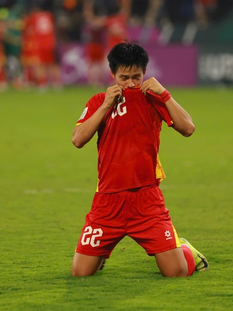 'Người không phổi' đóng đinh 2 chiến thắng cảm xúc cho U.23 Việt Nam: Quá xuất sắc