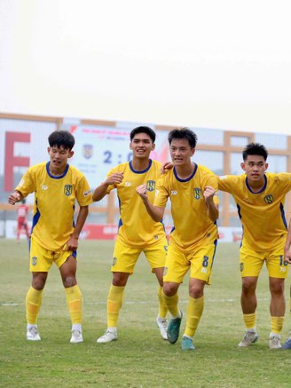 Thắng dễ Thể Công Viettel I, U.19 SLNA vào chung kết giải vô địch U.19 quốc gia