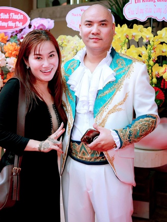 Nữ ca sĩ được chủ nhân bản hit tỉ view tặng bài hát là ai?