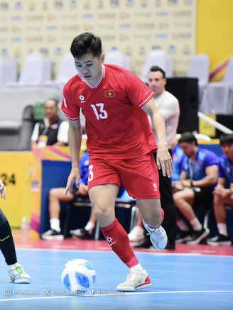 Lịch thi đấu đội tuyển Việt Nam - Kuwait hôm nay: Quyết thắng trận ra quân, xem trên kênh nào?