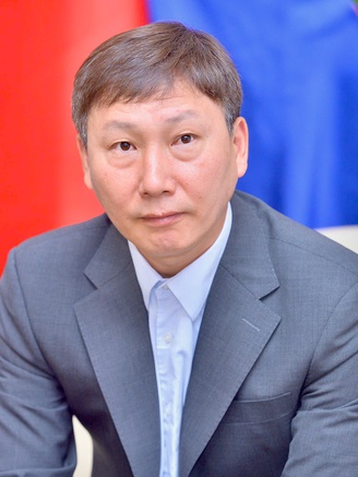 Lời động viên đầy yêu thương của vợ HLV Kim Sang-sik: 'Anh và U.23 Việt Nam đã rất vất vả rồi...'