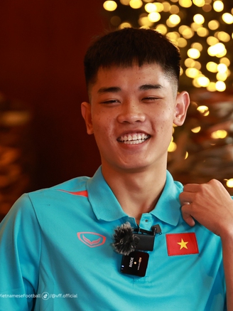 Chuyện chưa kể về đội bóng trường làng của Vua phá lưới Đình Bắc: Từng thua vì bị ‘tố’... không có giày