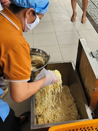 Suất ăn học đường: Đề nghị Sở An toàn thực phẩm không chỉ kiểm tra trên hồ sơ