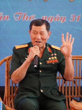 Tấm 'vé vớt' kỳ diệu và hành trình trở thành phi hành gia của Phạm Tuân