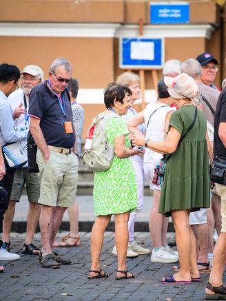 Làm gì để du khách chi tiêu nhiều hơn?