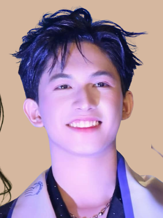 Một á vương công khai chuyển giới, muốn chinh phục vương miện hoa hậu