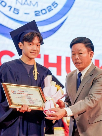 Nhiều thủ khoa trở thành kỹ sư, bác sĩ, nhà nghiên cứu