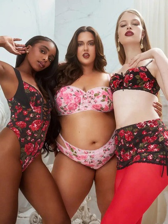 Con gái chuyển giới của Elon Musk hợp tác cùng Rihanna