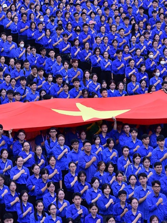 Khơi sức trẻ phát triển đất nước