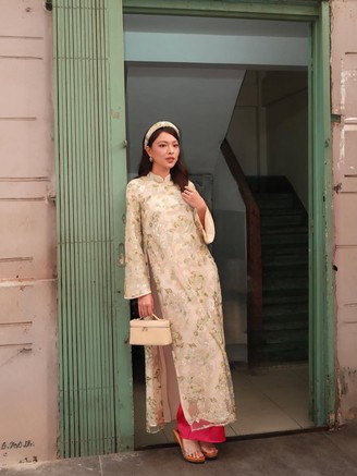 Túi xách nhỏ xinh nâng tầm bản phối áo dài du xuân 2026