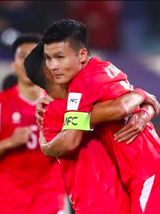 Quang Hải cùng Đình Bắc và CLB CAHN sẽ đối đầu đội của Ronaldo, nếu…
