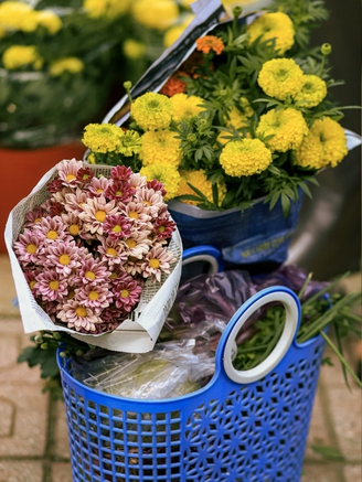 Đẹp mê mẩn chợ miền Tây Đất Sét ngày 28 tết