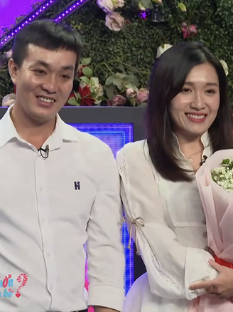 Quyền Linh phấn khích khi chàng kỹ thuật viên U.40 chinh phục được cô gái xinh đẹp